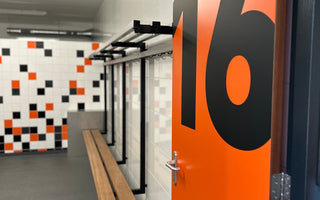 Professionele kleedkamerinrichting voor groeiend HHC Hardenberg