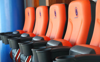 Het verschil tussen een stadionstoel en een business seat