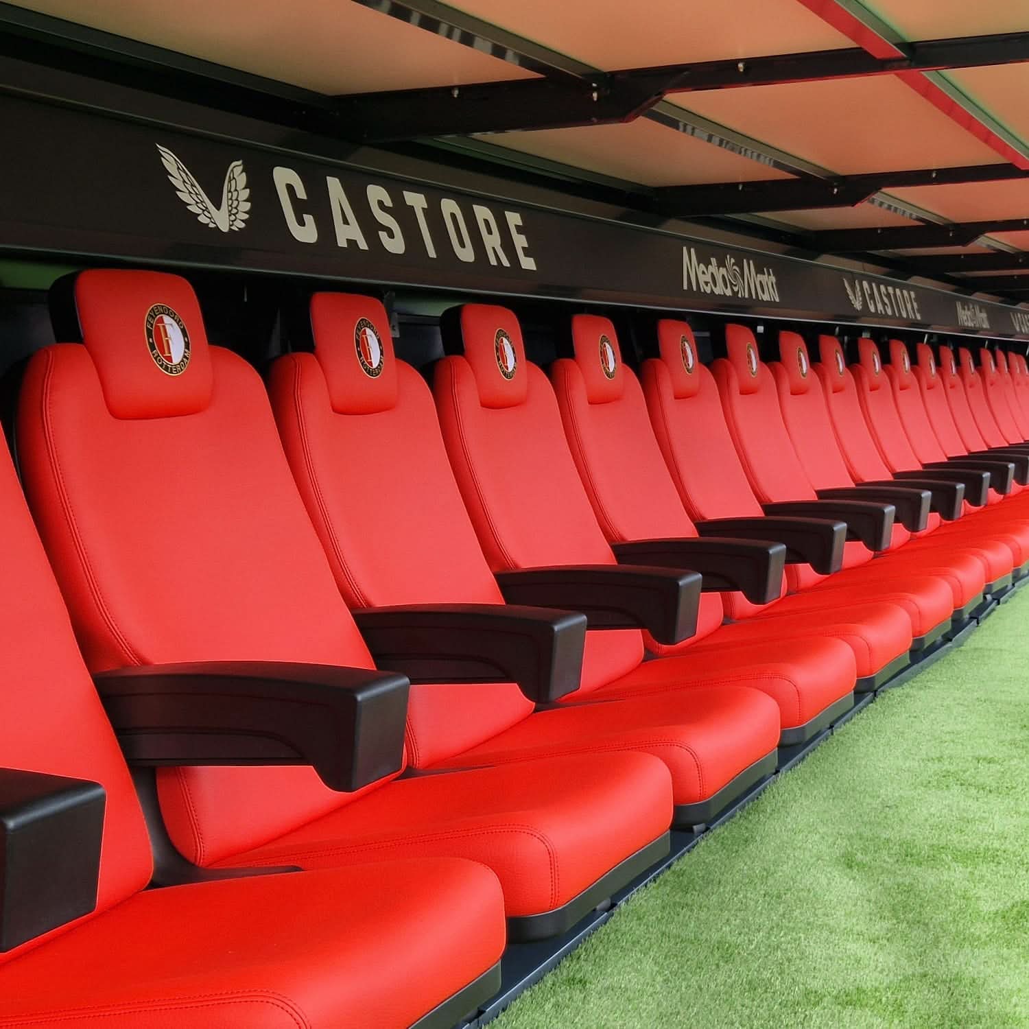 Gepersonaliseerde luxe business seats
